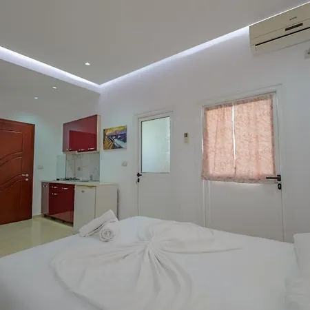 Maizon Apartman Ksamil