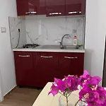 Maizon 卡萨米尔